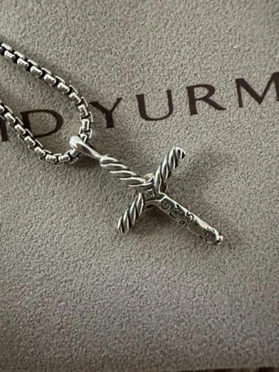 David Yurman petite cross necklace - Picture 3 of 4
